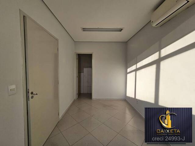 Andar Comercial para Venda em Vila Azevedo - 34