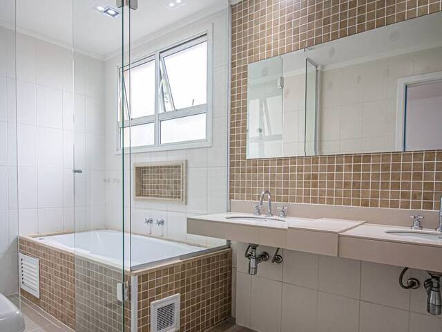 Apartamento para Venda em Tamboré - 23