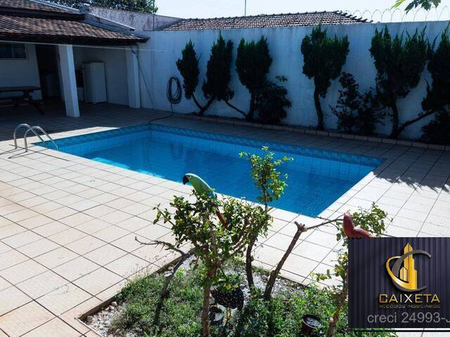 Casa para Venda em Vila Cardia - 18