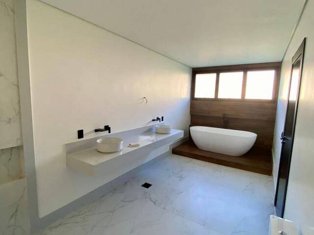Casa em condomínio para Venda em Alphaville - 34