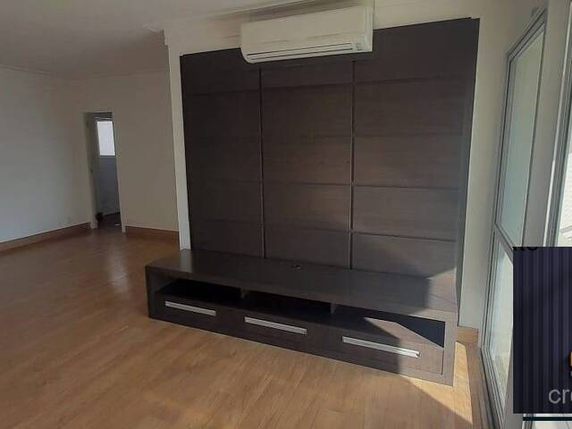 Apartamento para Venda em Santana de Parnaíba - 2