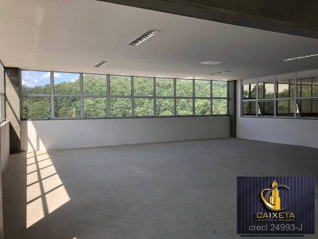 Galpão para Locação em TAMBORÉ - 16