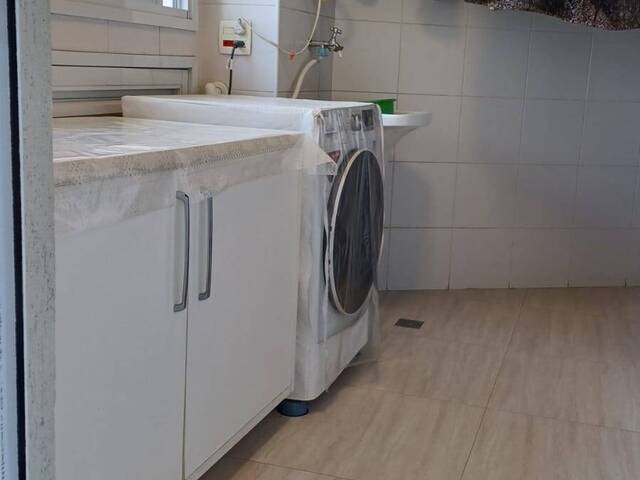 Apartamento para Venda em Melville Empresarial II - 63