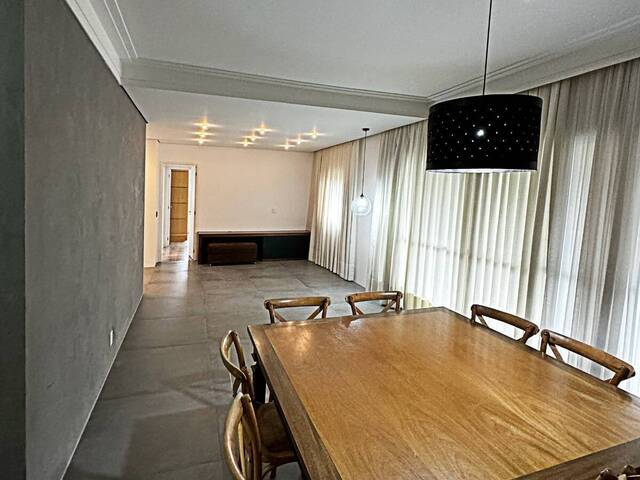 Apartamento para Venda em Santana de Parnaíba - 4
