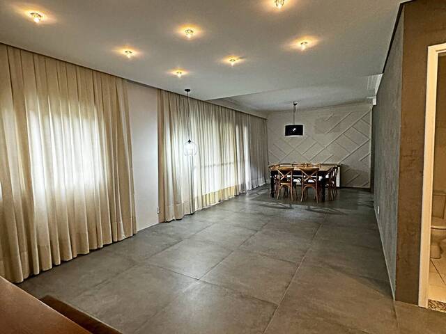 Apartamento para Venda em TAMBORÉ - 7