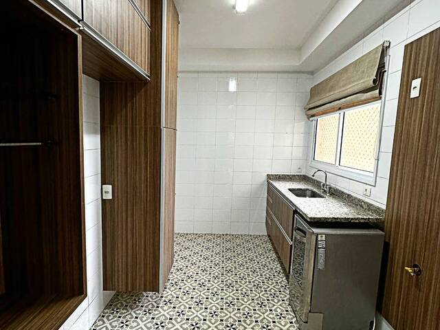 Apartamento para Venda em TAMBORÉ - 13