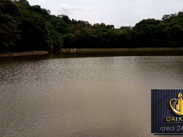 Área para Venda em Vila Santo Antônio - 12