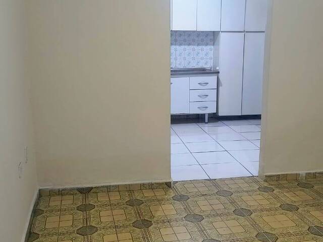 Casa para Venda em Jardim Silveira - 22