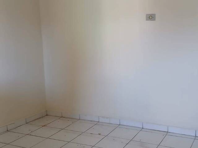 Casa para Venda em Jardim Silveira - 38