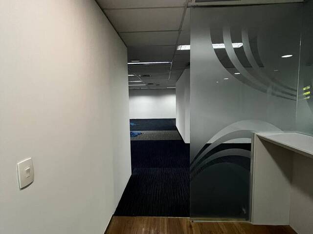 Conjunto Comercial para Locação em Alphaville Empresarial - 14