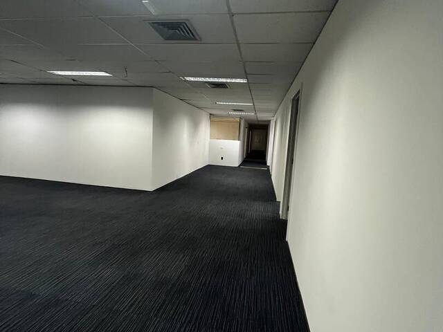 Conjunto Comercial para Locação em Alphaville Empresarial - 41