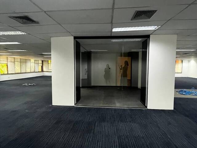 Conjunto Comercial para Locação em Alphaville Empresarial - 49