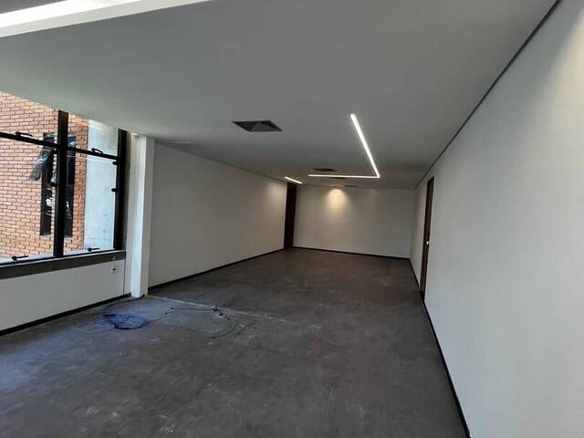 Conjunto Comercial para Locação em Alphaville Empresarial - 54