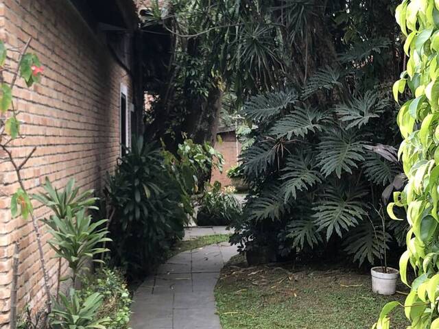 Casa para Venda em Granja Viana - 14