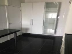 Apartamento para Venda em Santana de Parnaíba - 4
