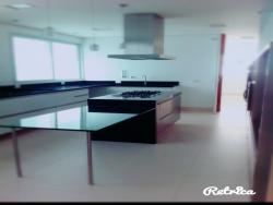 #205 - Casa em condomínio para Venda em Barueri - SP