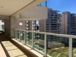 #239 - Apartamento para Locação em Santana de Parnaíba - SP