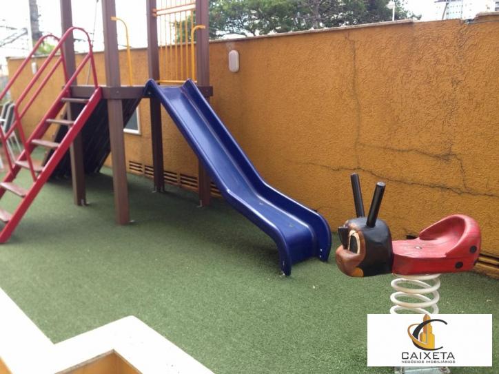 PLAY GROUND
