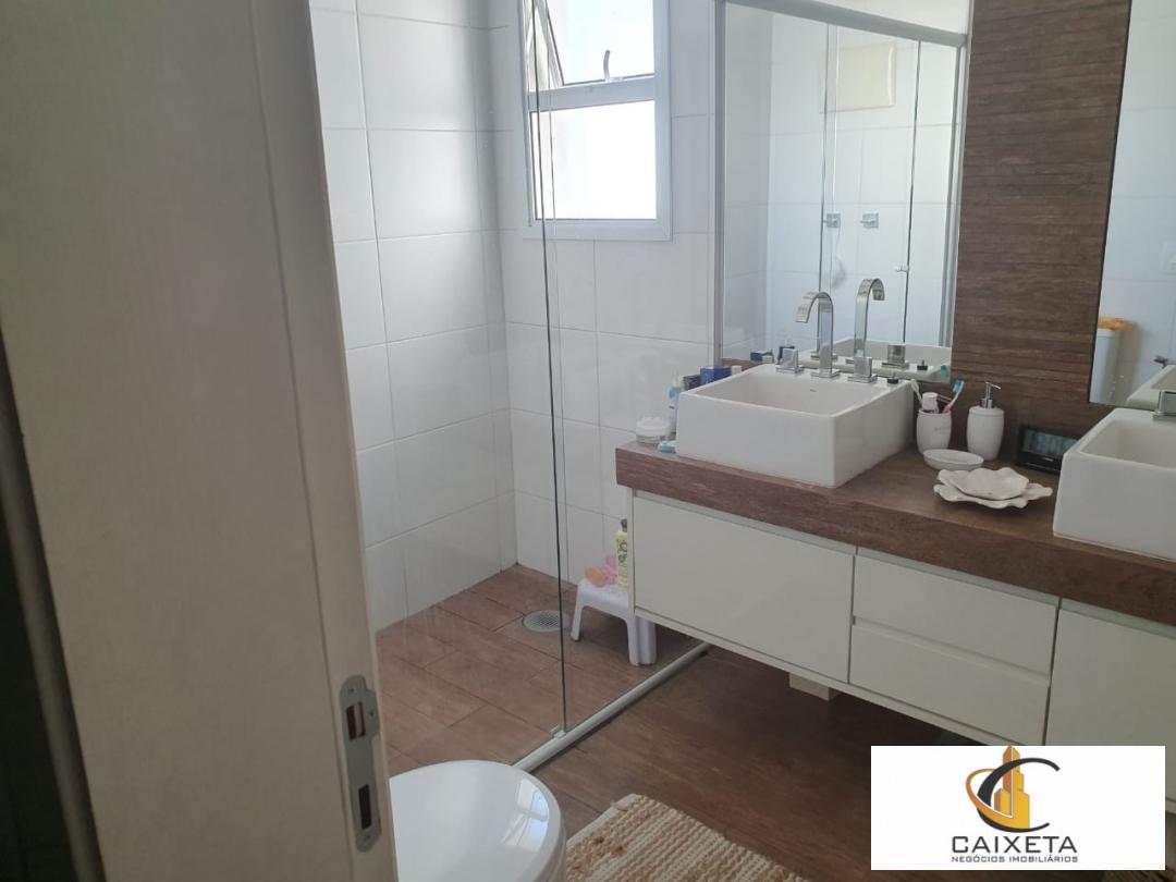 Apartamento para Venda em Santana de Parnaíba - 14