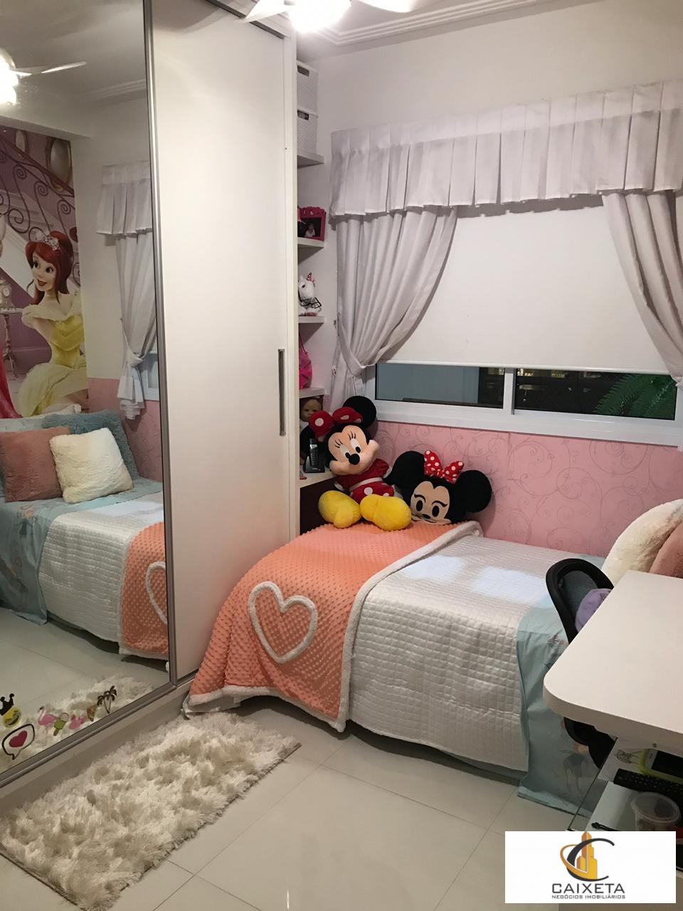 Apartamento para Venda em Santana de Parnaíba - 17