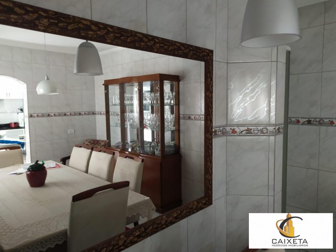 Casa, 4 quartos, 228 m² - Foto 3