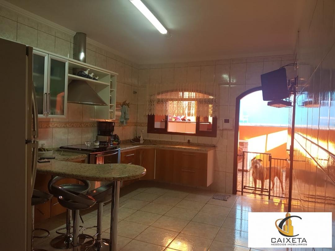 Sobrado à venda com 2 quartos, 153m² - Foto 10