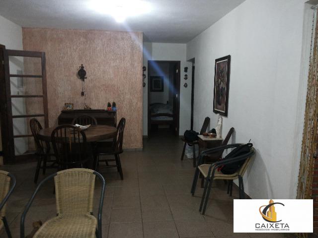 Chácara à venda com 6 quartos, 300m² - Foto 17