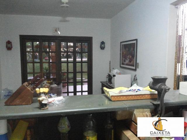 Chácara à venda com 6 quartos, 300m² - Foto 16