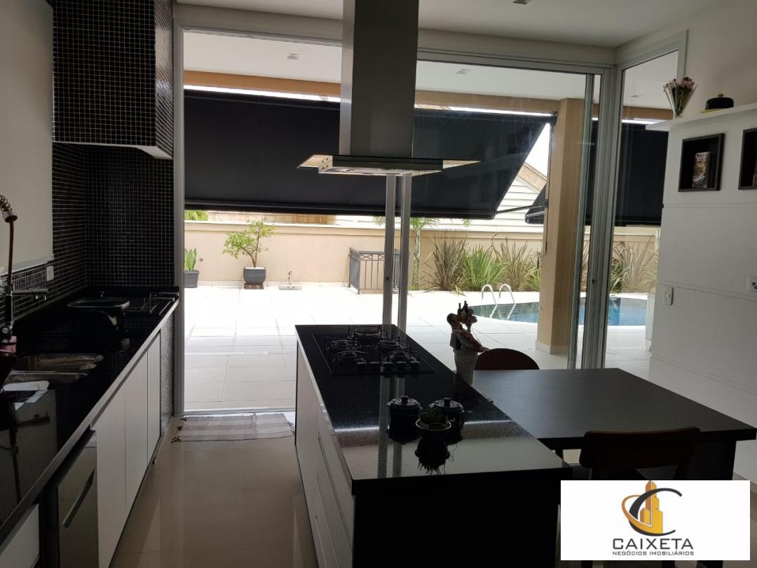 Casa em condomínio para Venda em Santana de Parnaíba - 2
