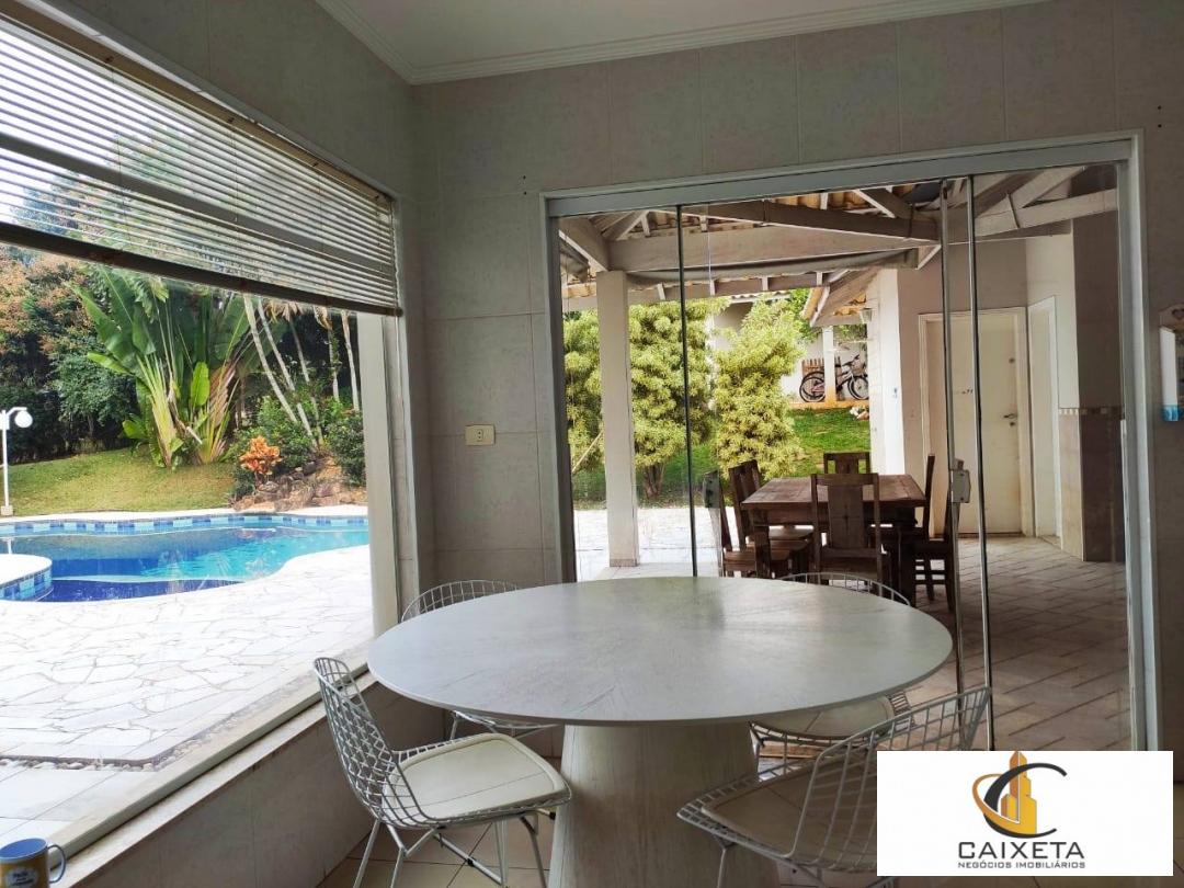 Chácara à venda com 4 quartos, 337m² - Foto 6