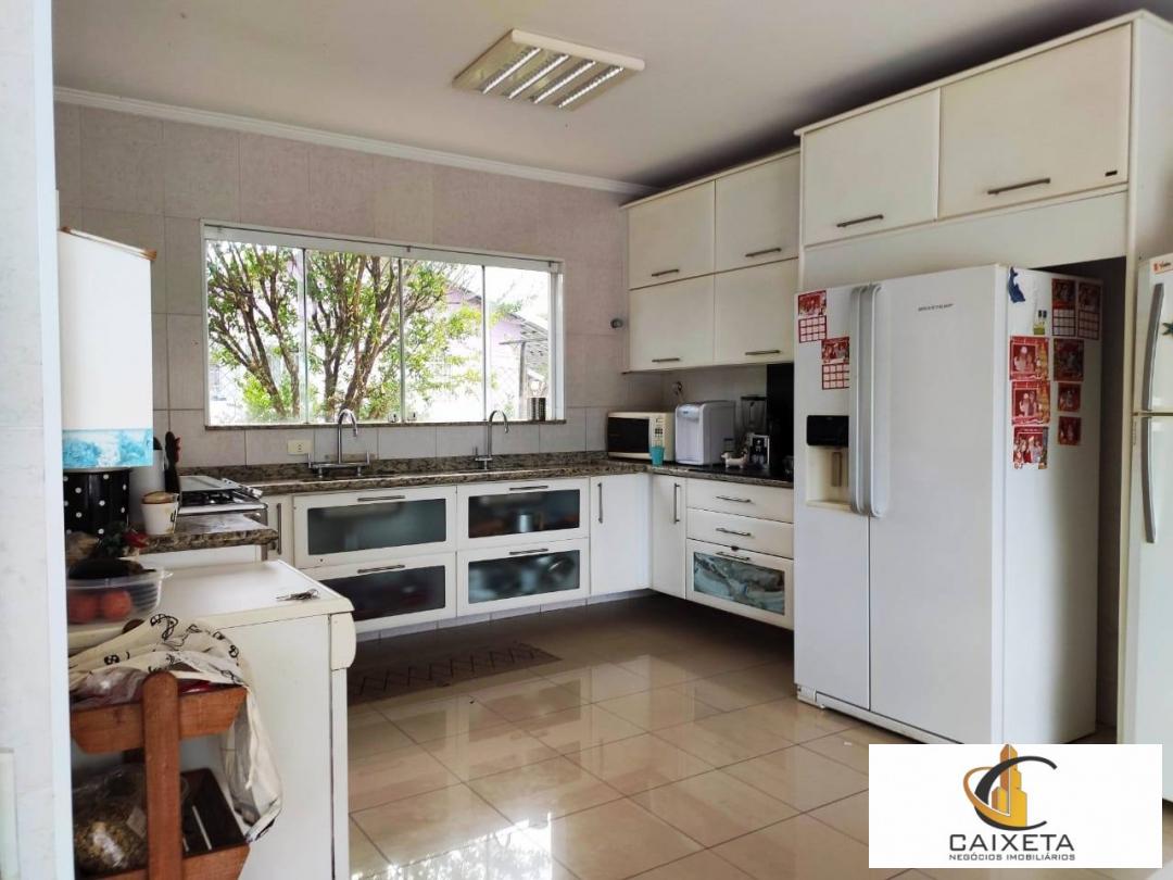 Chácara à venda com 4 quartos, 337m² - Foto 10