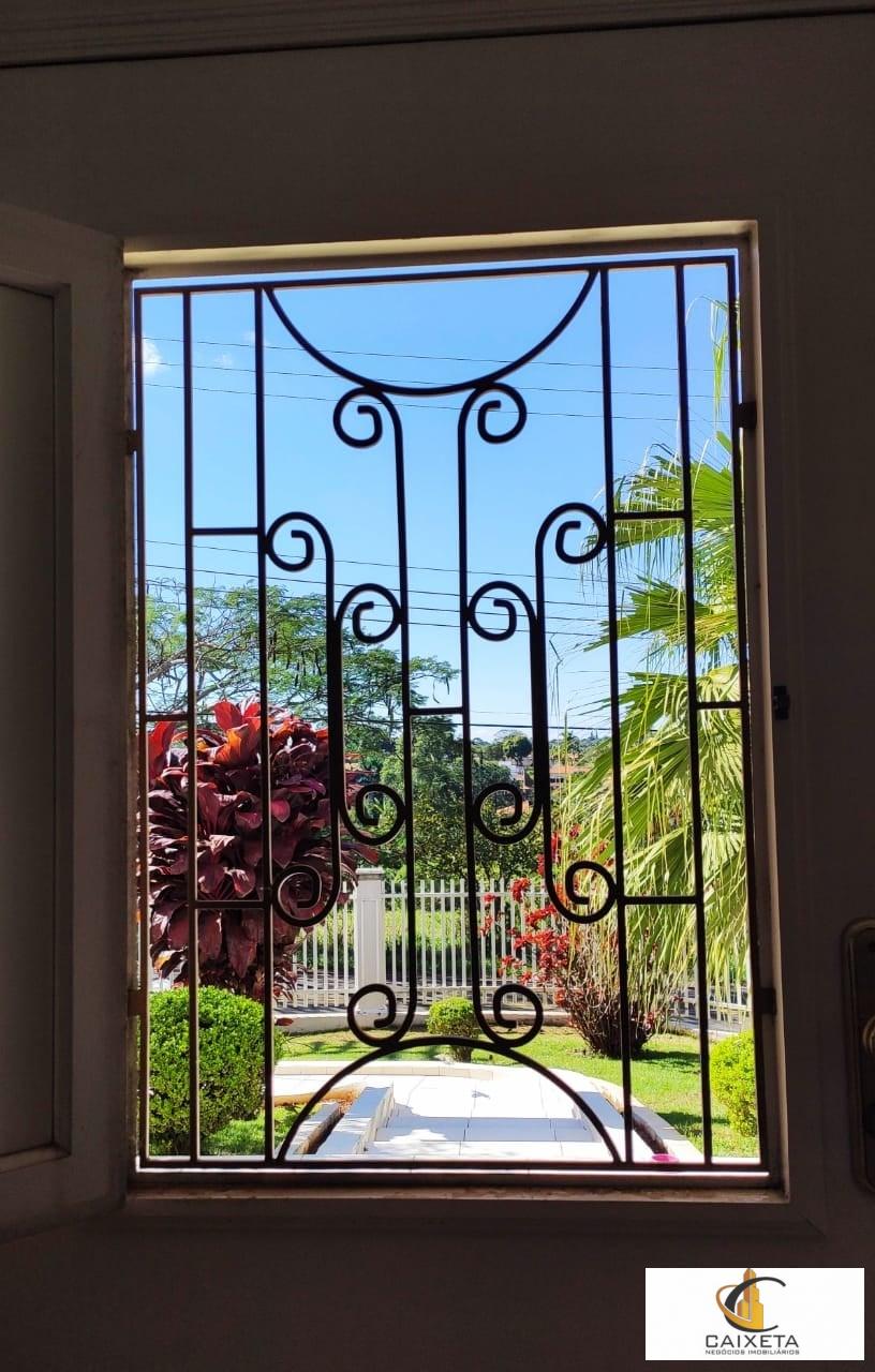 Chácara à venda com 4 quartos, 337m² - Foto 3