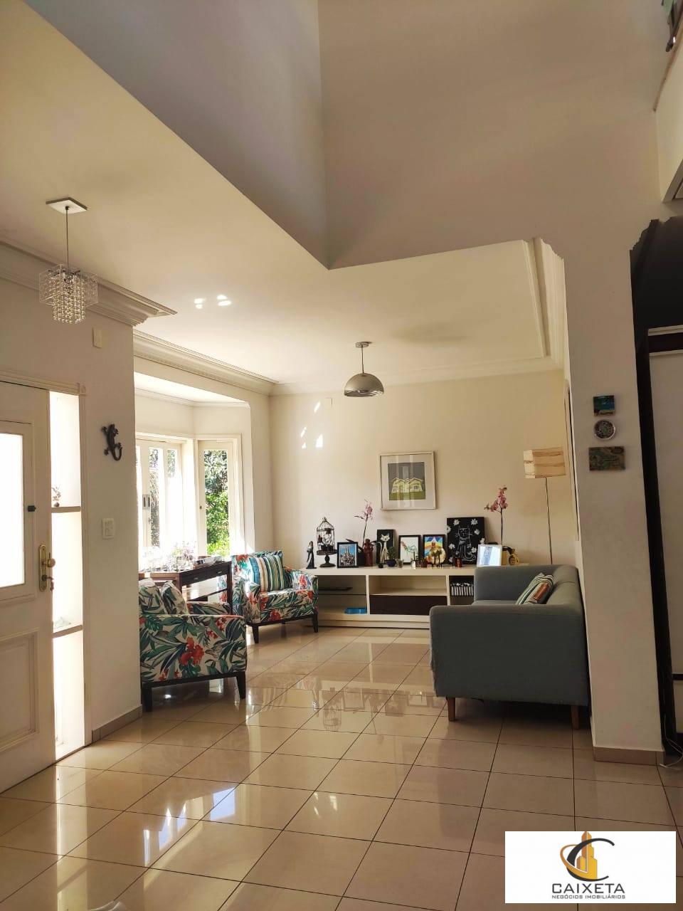 Chácara à venda com 4 quartos, 337m² - Foto 8