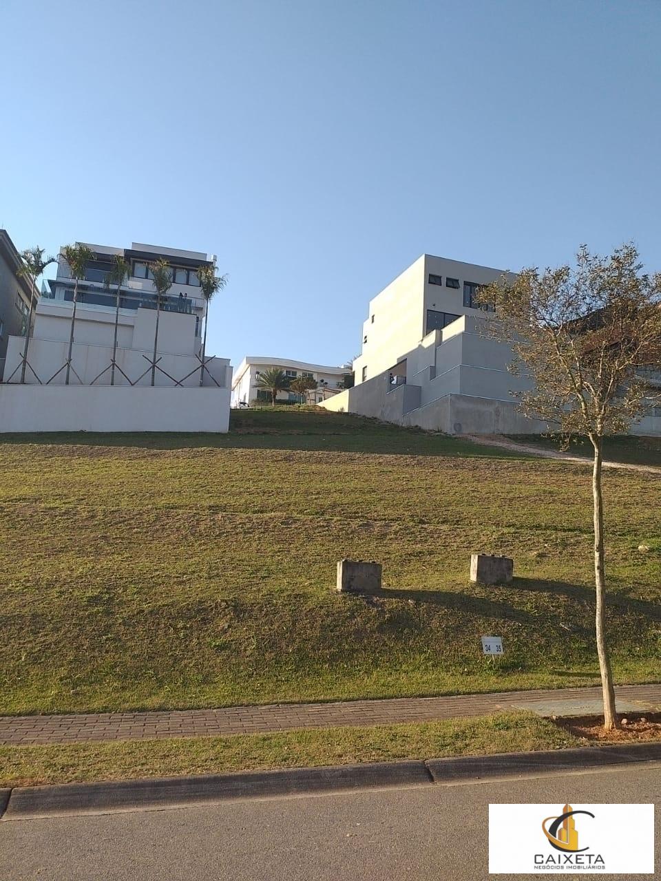 Terreno em condomínio para Venda em Santana de Parnaíba - 2
