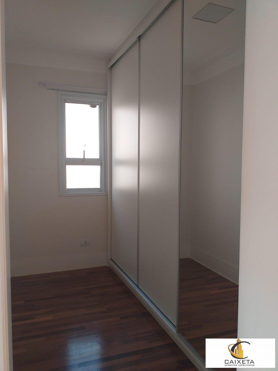closet suite 3
