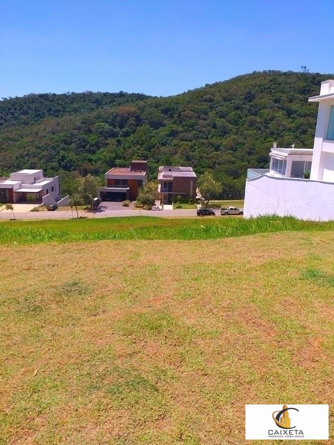 Terreno em condomínio para Venda em Santana de Parnaíba - 1