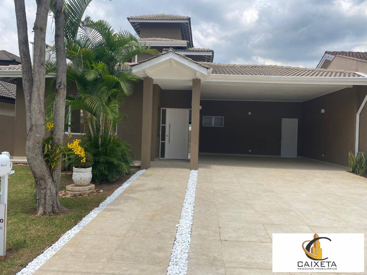 Casa em condomínio para Venda em Santana de Parnaíba - 1