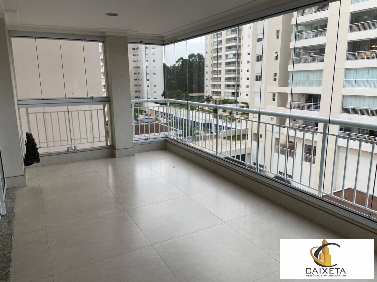 Apartamento para Locação em Santana de Parnaíba - 5