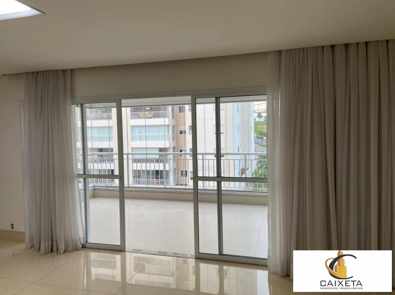 Apartamento para Locação em Santana de Parnaíba - 11