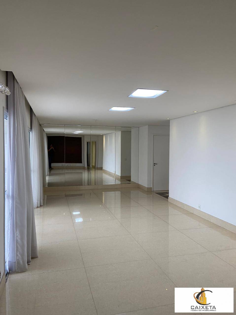 Apartamento para Locação em Santana de Parnaíba - 26