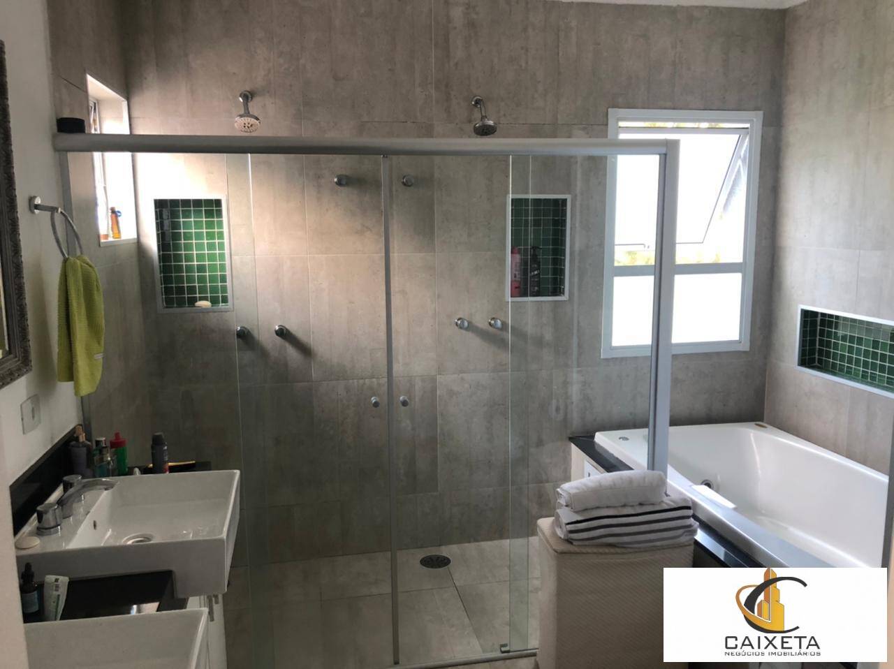 Casa para Venda em Santana de Parnaíba - 12