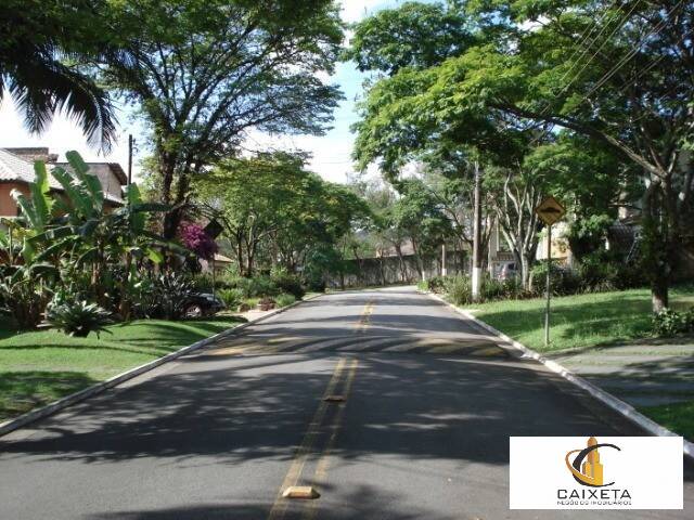 Área para Venda em Santana de Parnaíba - 12
