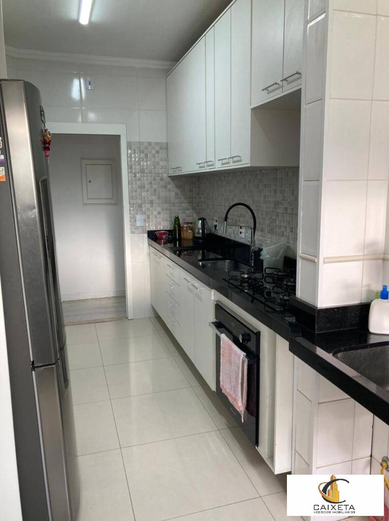 Apartamento para Venda em Santana de Parnaíba - 2