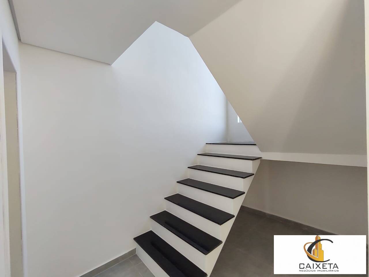 Casa para Venda em Cotia - 11