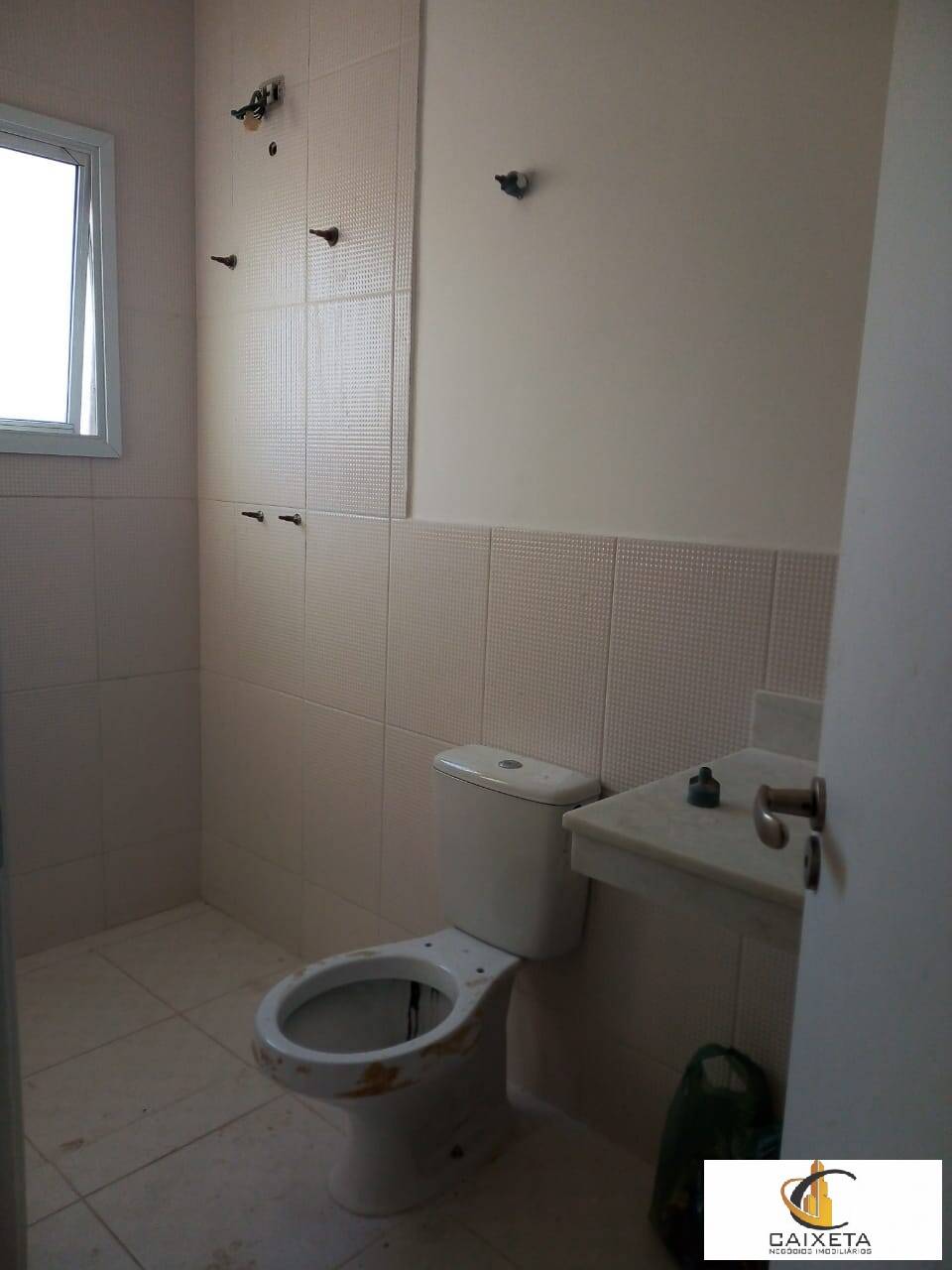 Casa para Venda em Santana de Parnaíba - 6