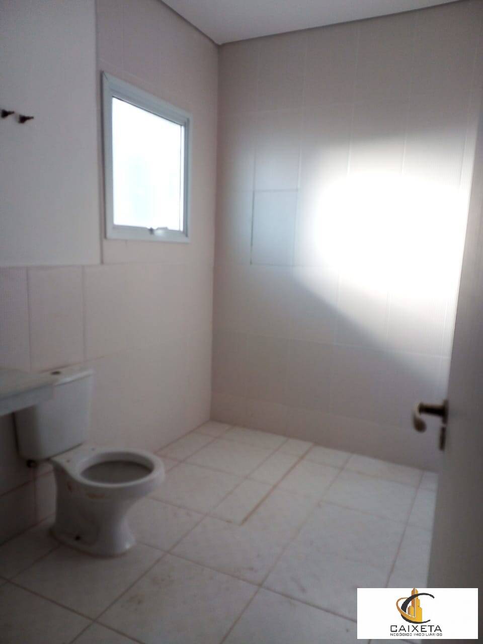 Casa para Venda em Santana de Parnaíba - 8