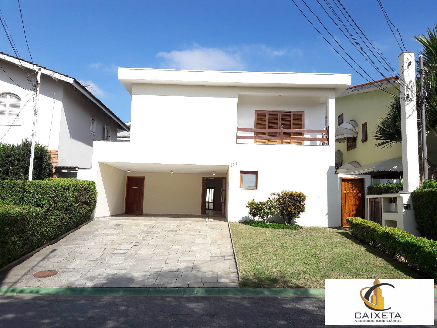 Casa para Locação em Santana de Parnaíba - 1