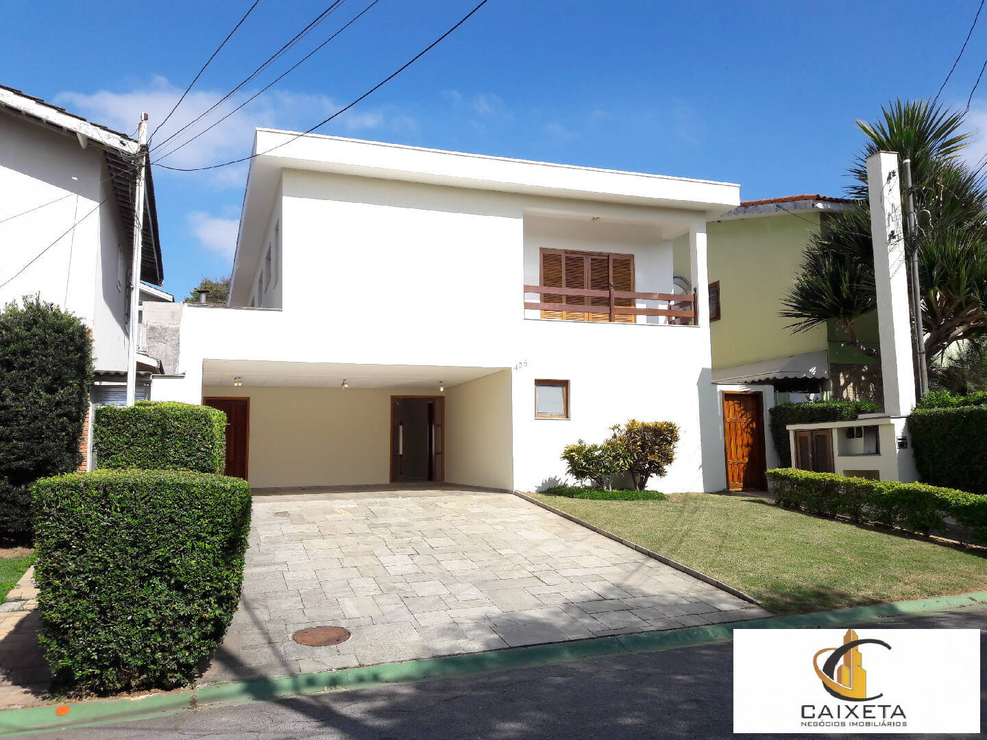 Casa para Locação em Santana de Parnaíba - 2