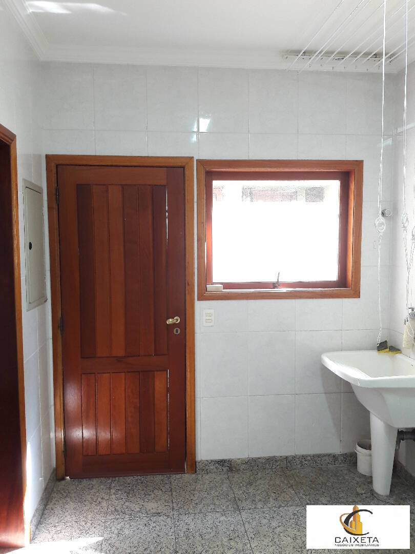 Casa para Locação em Santana de Parnaíba - 20