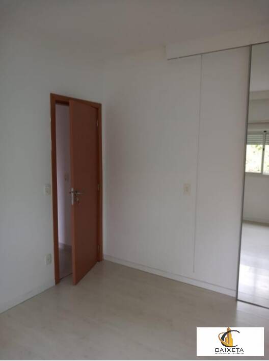 Apartamento para Venda em Santana de Parnaíba - 14